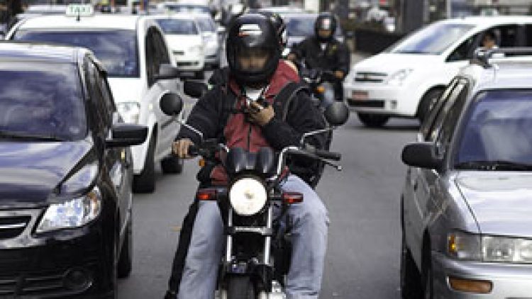 Motociclistas e motoristas homens – as principais vítimas
