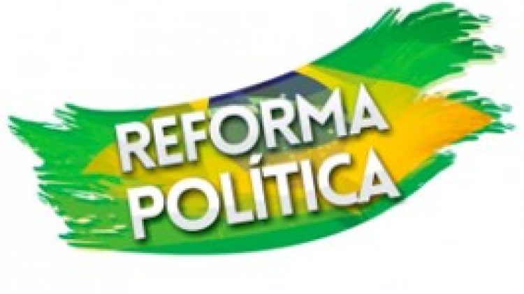 Rádio CNseg: Ministro do STF defende reforma política no Brasil