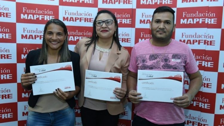 Fundación MAPFRE reconhece escolas de Minas Gerais e do Acre com melhores projetos de educação para o trânsito
