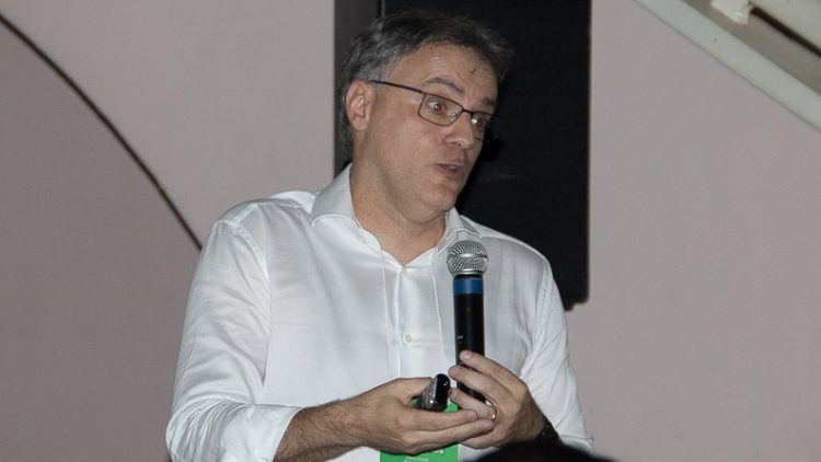César Saut aborda perspectivas para o mercado em palestra do CVG/RS