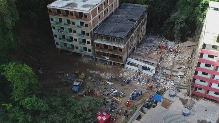 Artigo: Os desabamentos no Rio de Janeiro