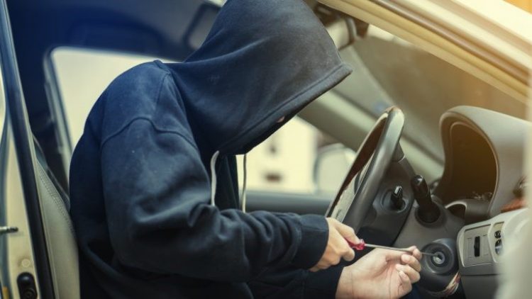 Carros mais roubados têm seguro até 309% mais caro