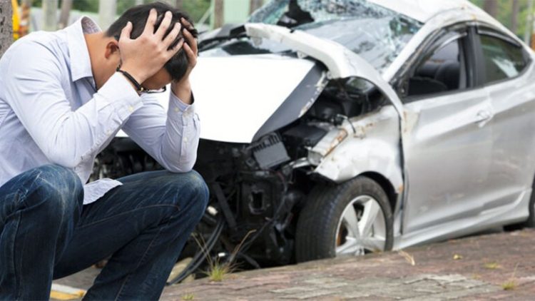 Seguro não indeniza em caso de motorista que causou grave acidente com carro de luxo