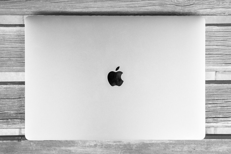 8.-Apple.jpg