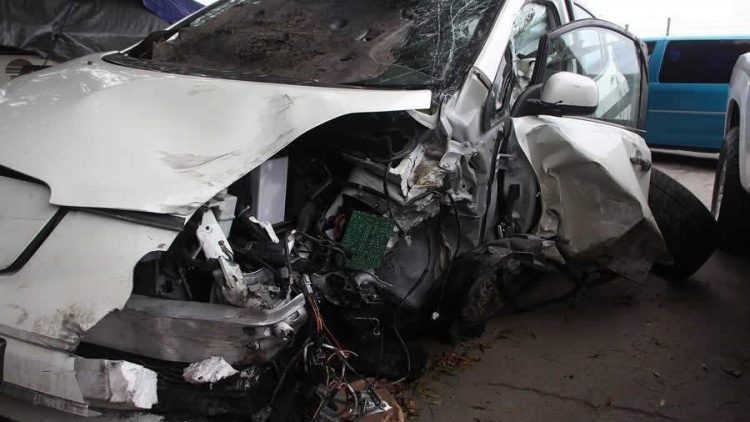 Veículos sinistrados e sem registro aumentam os riscos de acidentes de trânsito