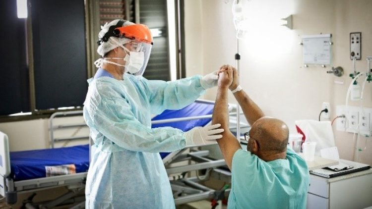 Hospitais do SUS iniciam projeto de reabilitação para pacientes com Covid-19