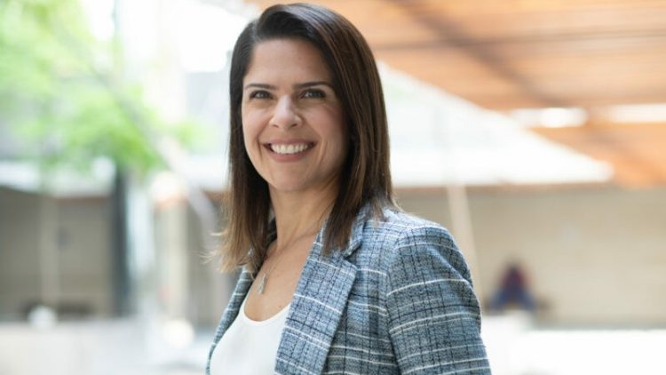 Karine Barros assume Diretoria Executiva Comercial da Allianz e fala sobre suas perspectivas