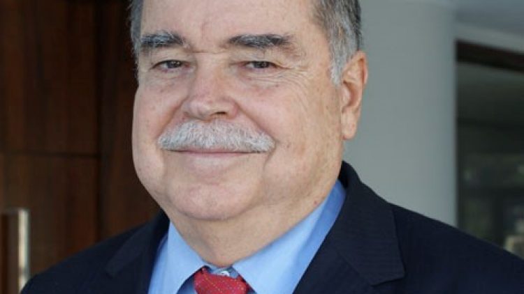 Luiz Roberto Cunha é nomeado membro do Conselho Superior da ENS