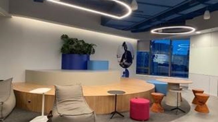 Zurich moderniza escritório em São Paulo para trabalho híbrido