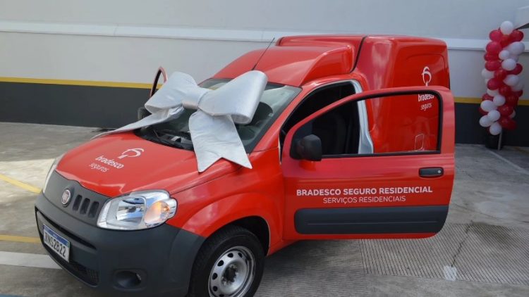 Bradesco Seguros expande serviço de minivans no Espírito Santo